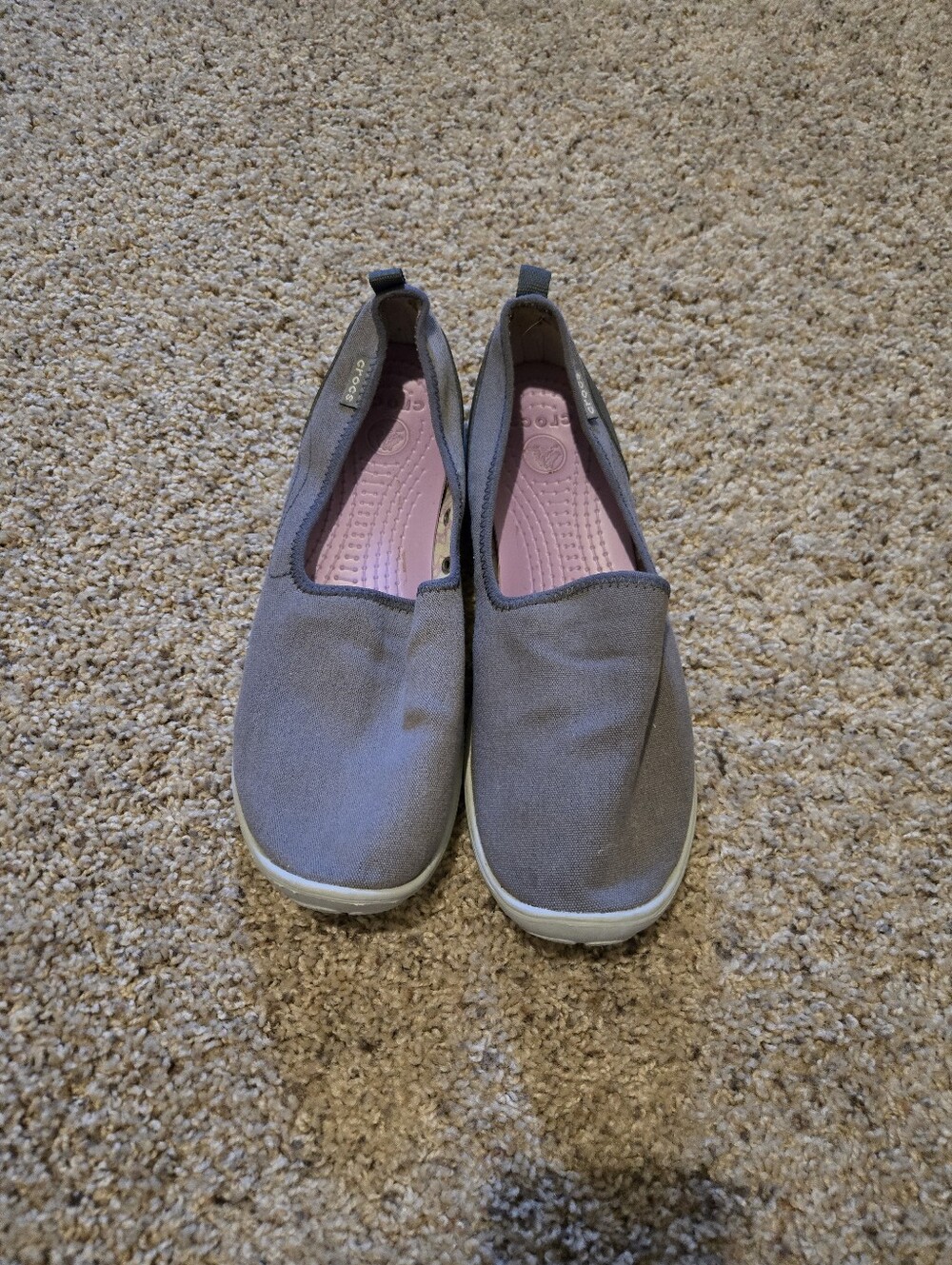 💖CROCS Women's Gray Canvas Slip-On Flats with Pink Insole